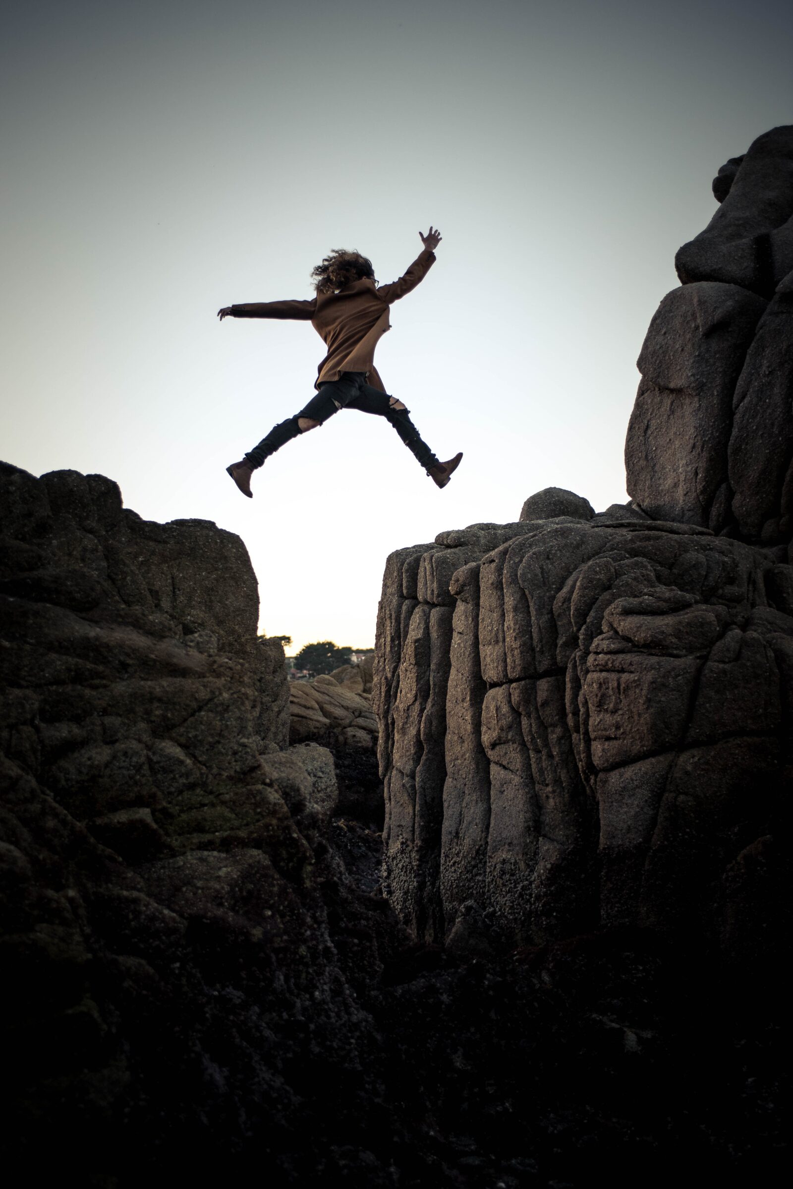 FREE guided meditation and worksheet to help you befriend your fears